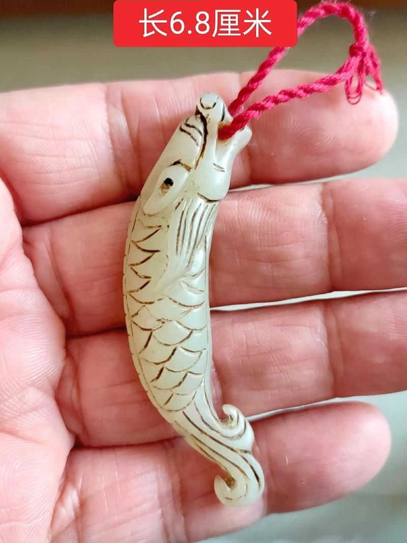 和田玉龍魚有哪些款式？，和田玉龍魚哪個款式最受歡迎和田玉龍魚選購指南