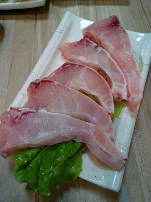 順德龍魚骨腩的營養(yǎng)價(jià)值有哪些？，順德龍魚骨腩的營養(yǎng)價(jià)值