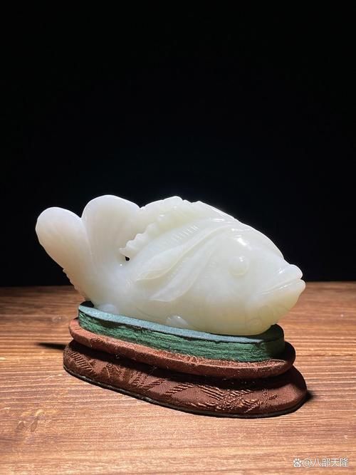 有哪些材質的魚擺件,魚擺件材質多樣材質多樣陶瓷魚擺件材質詳解 龍魚百科 第13張 有哪些材質的魚擺件,魚擺件材質多樣材質多樣陶瓷魚擺件材質詳解 有哪些材質的魚擺件,魚擺件材質多樣材質多樣陶瓷魚擺件材質詳解 龍魚百科 第13張