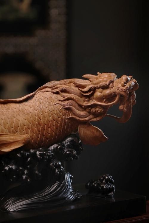 能提供更多雕刻金龍魚的圖片嗎，能不能提供更多雕刻金龍魚的圖片？ 能提供更多雕刻金龍魚的圖片嗎，能不能提供更多雕刻金龍魚的圖片？ 龍魚百科 第17張