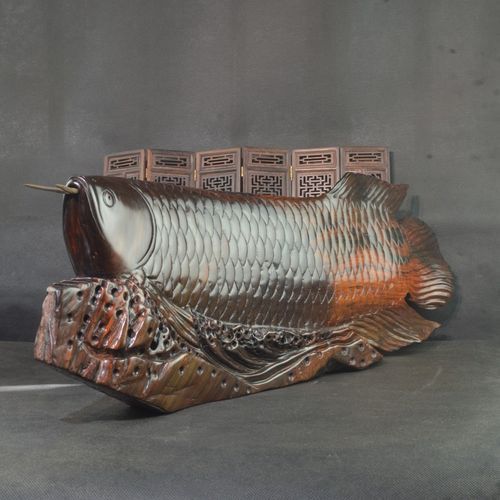 給我推薦一些高清的木雕金龍魚圖片，木雕金龍魚圖片欣賞