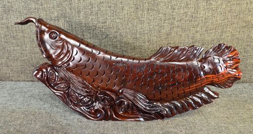 給我推薦一些高清的木雕金龍魚圖片，木雕金龍魚圖片欣賞