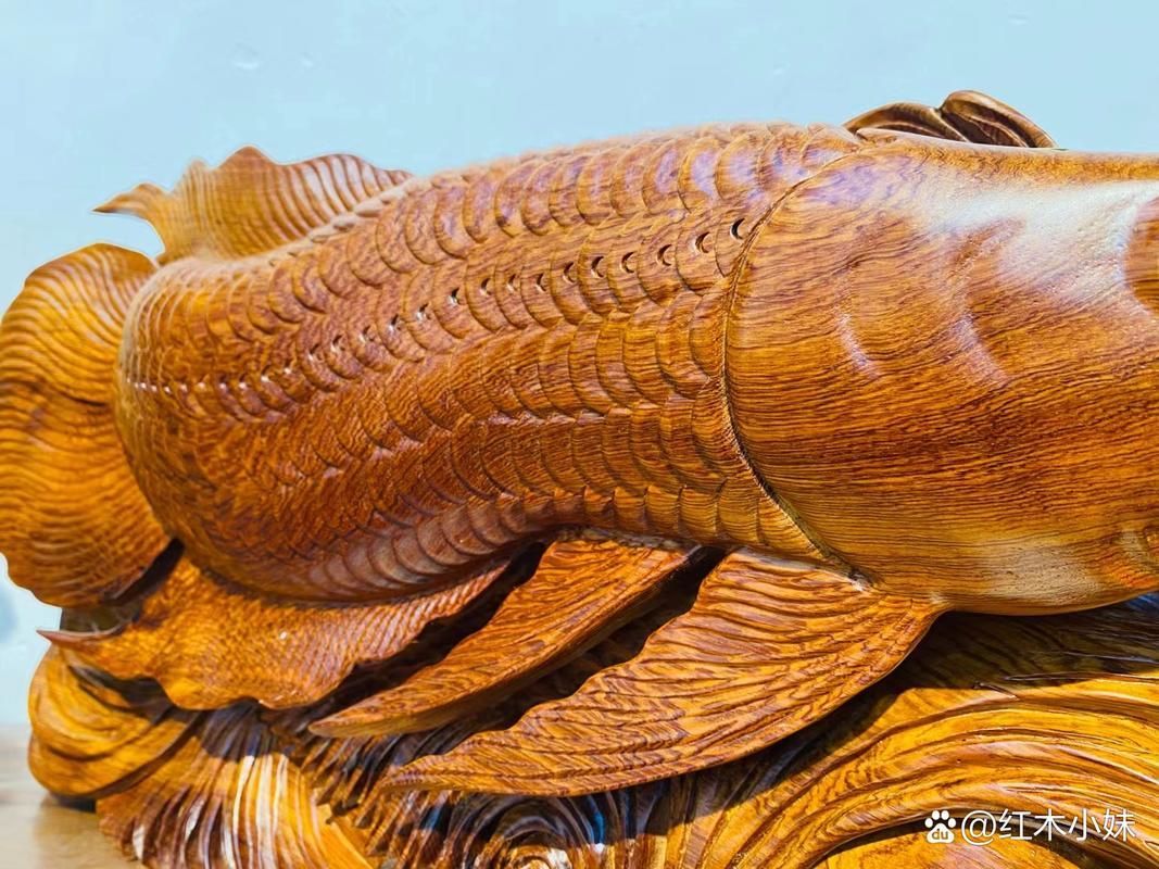 給我推薦一些高清的木雕金龍魚圖片，木雕金龍魚圖片欣賞