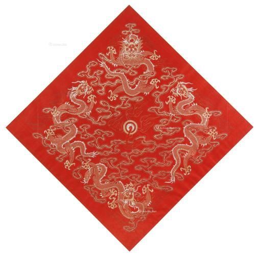 紅龍配色心理學(xué)，“紅龍配色心理學(xué)配色心理學(xué)：浸感與權(quán)威配色心理學(xué)