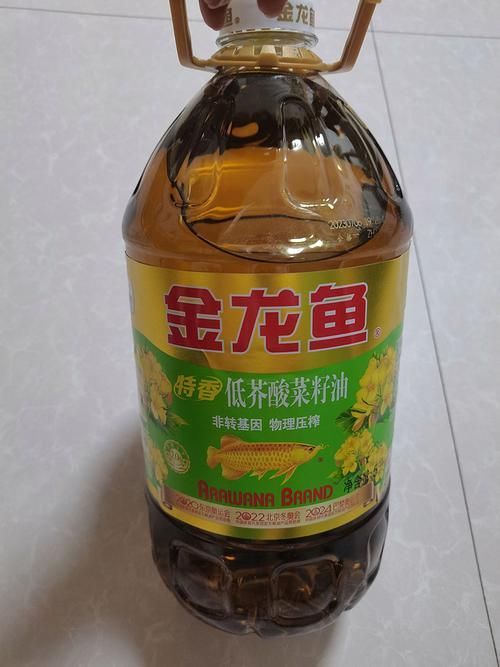 給我一張高清的金龍魚油圖片，給我一張高清的金龍魚油圖片,展開金龍魚食用油選購指南