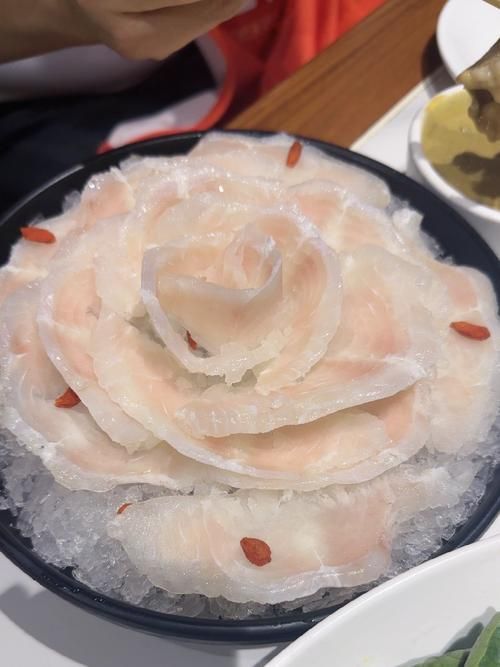 龍魚生牛肉有哪些功效，龍魚生牛肉是一種傳統的滋補食材