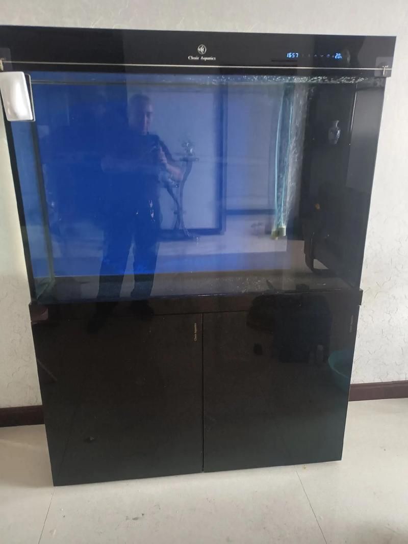 還有哪些世界頂級魚缸品牌，世界頂級水生生物健康品牌