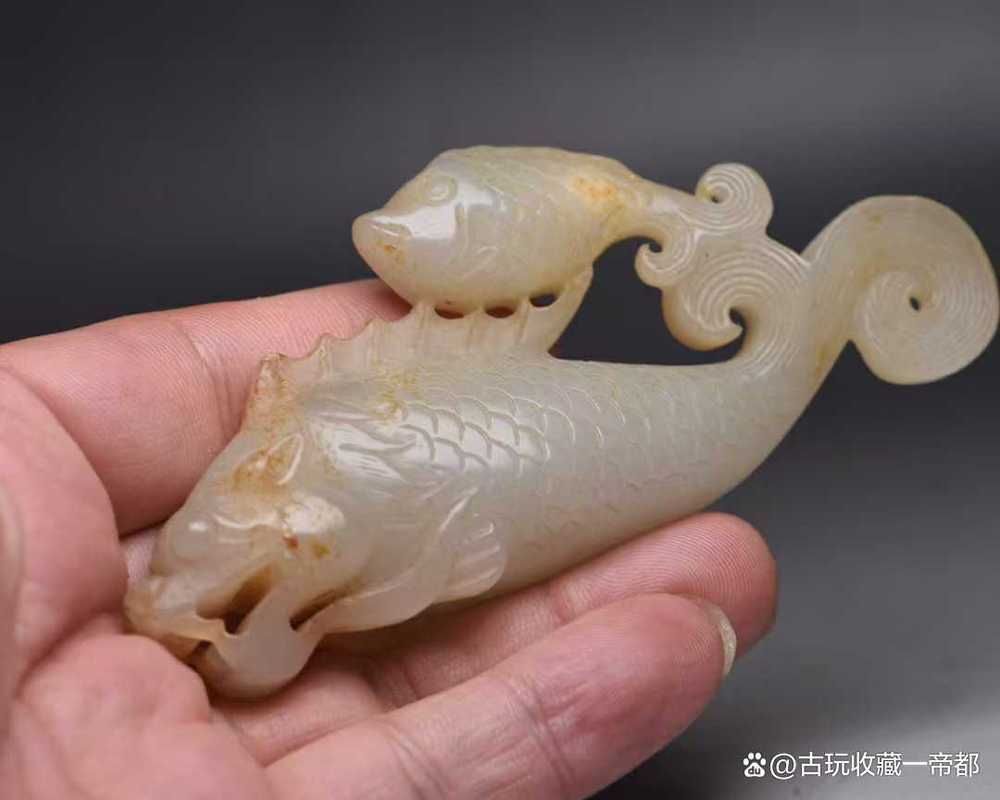 龍頭魚玉擺件有哪些款式，龍頭魚玉擺件是中國傳統玉器中的一種造型和寓意深受人們喜愛