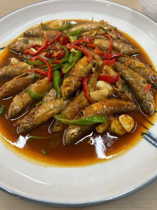 有沒有更多紅燒金龍魚的高清圖片？，紅燒金龍魚的制作方法
