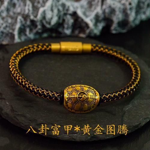 龍龜飾品有哪些款式，龍龜飾品以其獨特的文化象征和吉祥寓意在現(xiàn)代珠寶中占據(jù)一席之地
