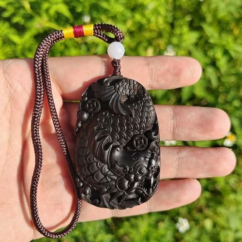 龍頭魚掛件有哪些材質，和田玉龍魚手把件文玩隨身盤玩龍頭魚掛件百度優選推薦