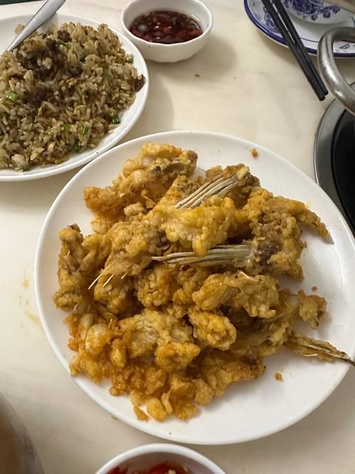 順德龍魚骨腩有哪些經典做法？，順德龍魚骨腩是一道經典的廣東菜，用戶要求詳解1000字