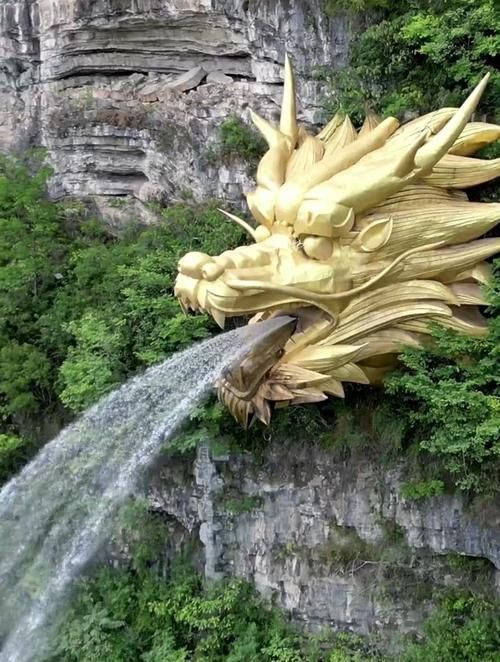 能否提供一張龍的肚子灌水變大的圖片，關(guān)于“龍的肚子灌水變大”的問題
