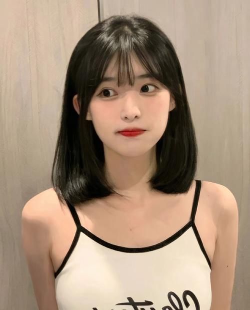 推薦一些適合12-15歲女生的發型，12-15歲女生發型推薦