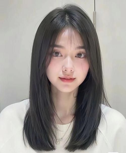 推薦一些適合12-15歲女生的發型，12-15歲女生發型推薦
