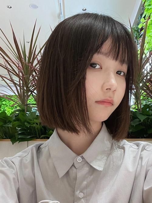 推薦一些適合12-15歲女生的發型，12-15歲女生發型推薦