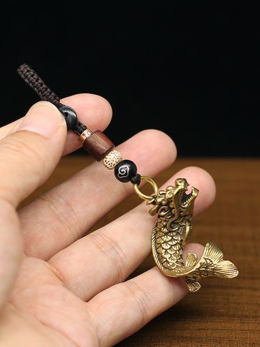 給我?guī)卓铨堫^魚掛件的圖片