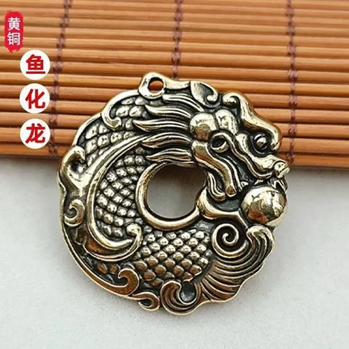 給我?guī)卓铨堫^魚掛件的圖片