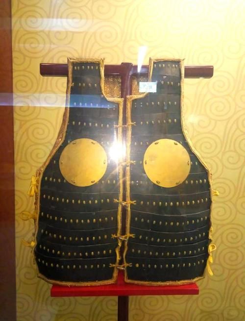 鐵甲武士，“鐵甲武士”并非單一固定概念，