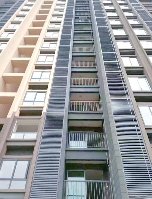 有哪些具體的遮蔽物設置建議，富媒體組件庫中召回遮蔽物設置建議