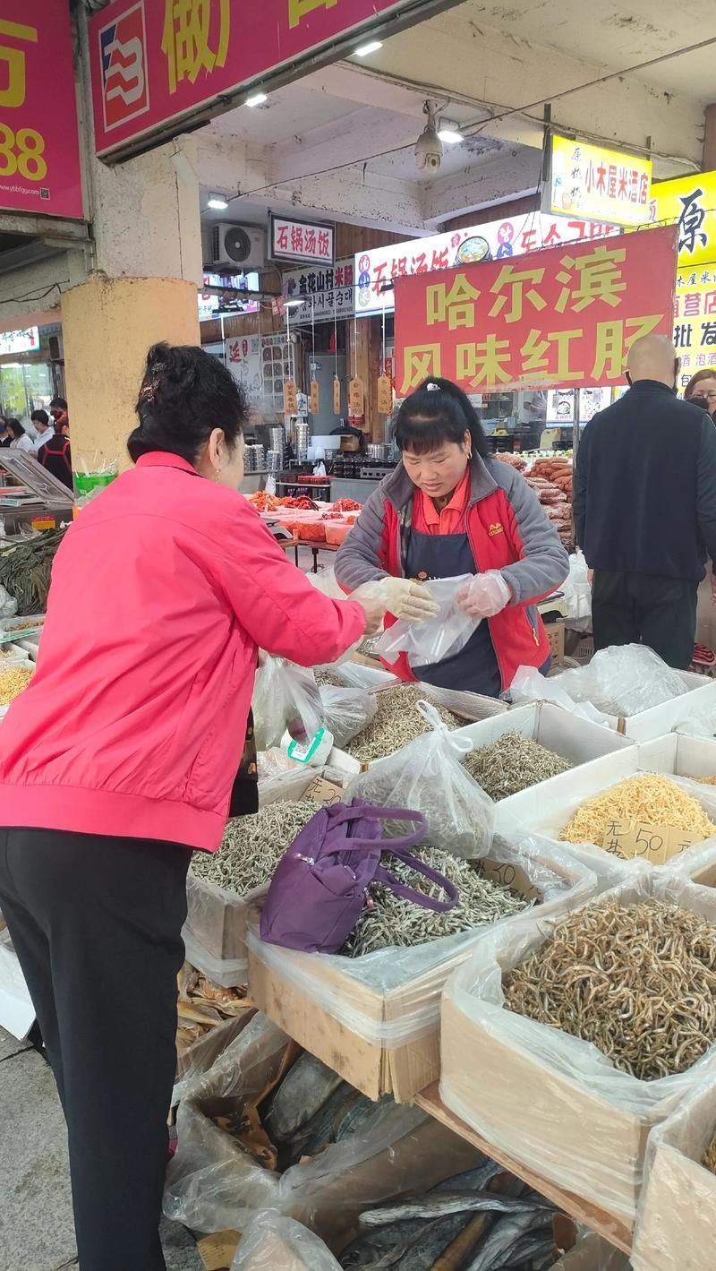 西安龍魚批發(fā)市場的價格，西安龍魚批發(fā)市場價格波動
