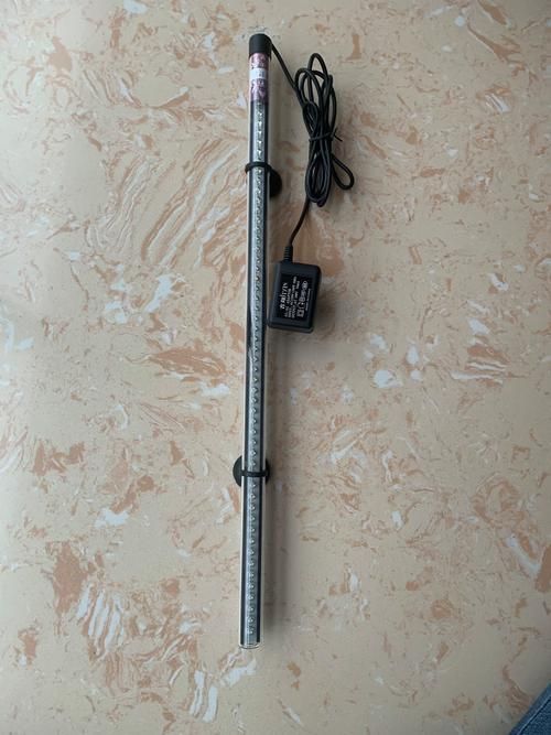 哪個品牌的魚缸燈評價最好？，哪個品牌的魚缸燈評價最好