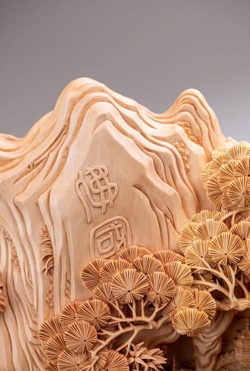 有哪些著名的木雕金魚大師，東陽木雕藝術大師張其仕《金玉滿堂》