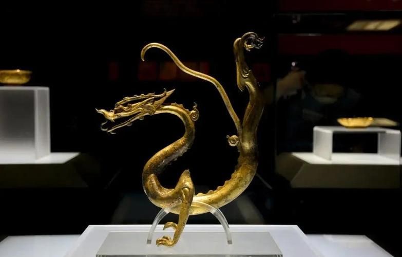 如何判斷金龍收藏價(jià)值，如何判斷金龍類藏品的收藏價(jià)值