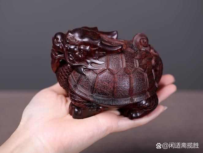 龍龜材質有哪些種類，龍龜材質多樣，其材質多樣，主要包括以下幾種材質的龍龜