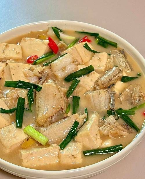 食用龍魚有哪些經典做法，紅燒龍魚（亞洲龍魚、銀龍魚、銀龍魚、銀龍魚、銀龍魚