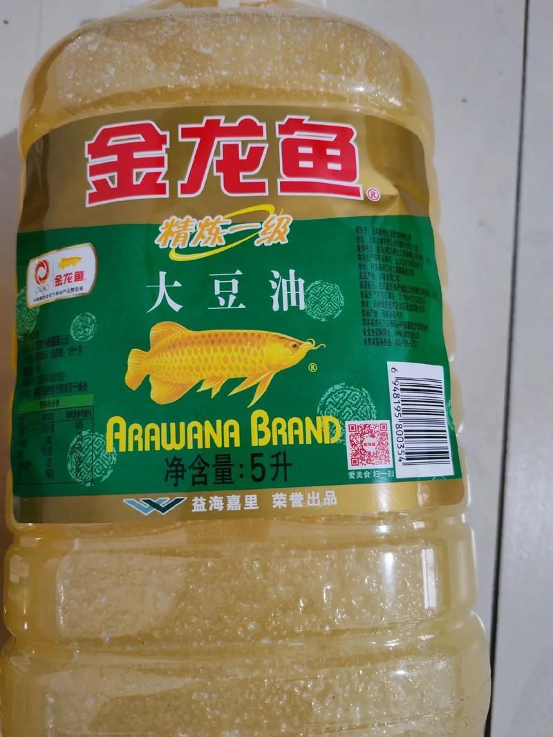 給我提供更多1.8升金龍魚油的圖片，1.8升金龍魚油哪個(gè)品牌最好？