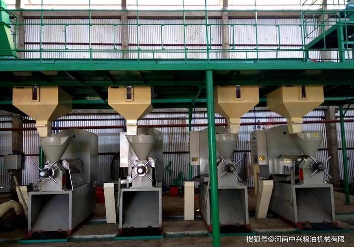 請提供幾張河南榨油機創新的圖片，河南亞臨界設備的創新設計