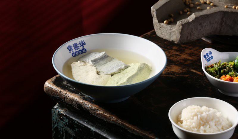 墊江龍魚店，墊江地區(qū)的龍魚店以鮮活食材與精湛烹飪技藝著稱