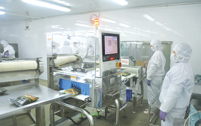 中國金幣總公司發行“丁酉生肖、賀歲紀念金”項目，丁酉生肖、賀歲紀念金