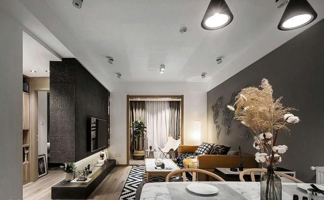 入戶門三見三不見，《入戶門三見三見三不見”\