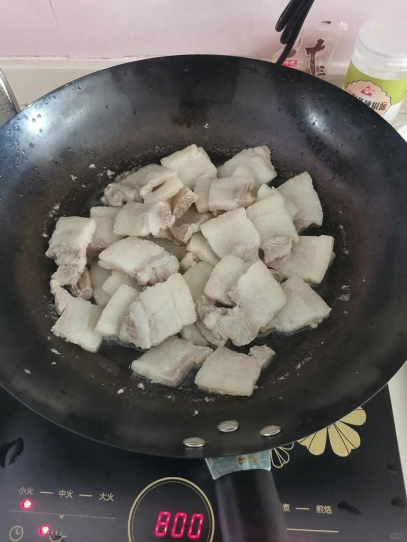 爛肉梭最簡單三個步驟，“爛肉絲”和“油梭子”的相關做法