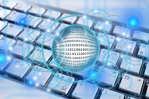 紅龍魚魚缸燈色溫高了會怎樣變化：如何調節(jié)紅龍魚的燈光色溫