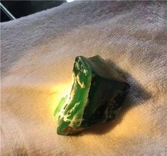 紅龍魚(yú)喂活的泥鰍:如何給紅龍魚(yú)喂食活的泥鰍 紅龍魚(yú)百科 第1張 紅龍魚(yú)喂活的泥鰍:如何給紅龍魚(yú)喂食活的泥鰍 紅龍魚(yú)喂活的泥鰍:如何給紅龍魚(yú)喂食活的泥鰍 紅龍魚(yú)百科 第1張