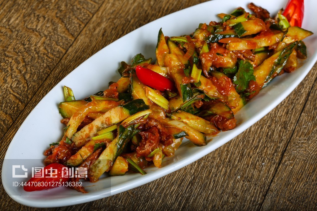 養豬鼻龜需要多大的缸和水位(養豬鼻龜需要多大的缸和水位呢)