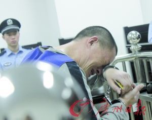 東莞徐文輝最新消息，東莞“狼爸”棍棒教育虐打4歲女兒致死