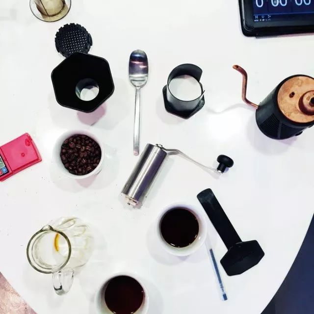 魚缸哪些品牌質(zhì)量好些(魚缸哪種品牌比較好)