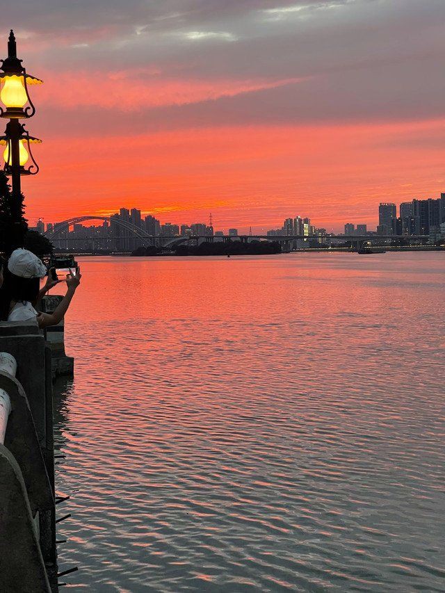 廣州漁人碼頭有什么好玩的【廣州漁人碼頭有哪些特色美食】