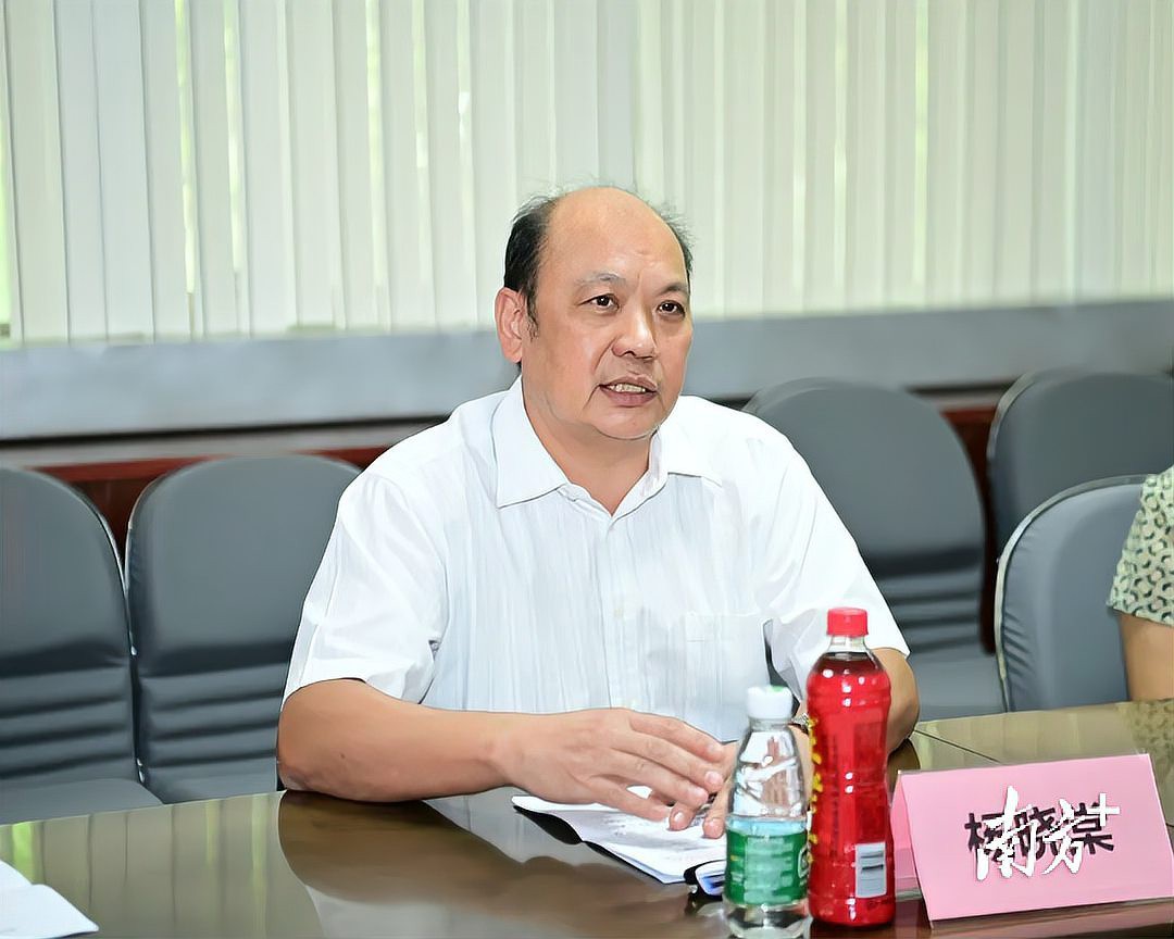 東莞南城蘇東，東莞南城蘇東任東莞市黃江鎮(zhèn)黨委書記主持鎮(zhèn)黨委書記 東莞南城蘇東，東莞南城蘇東任東莞市黃江鎮(zhèn)黨委書記主持鎮(zhèn)黨委書記 龍魚論壇 第4張