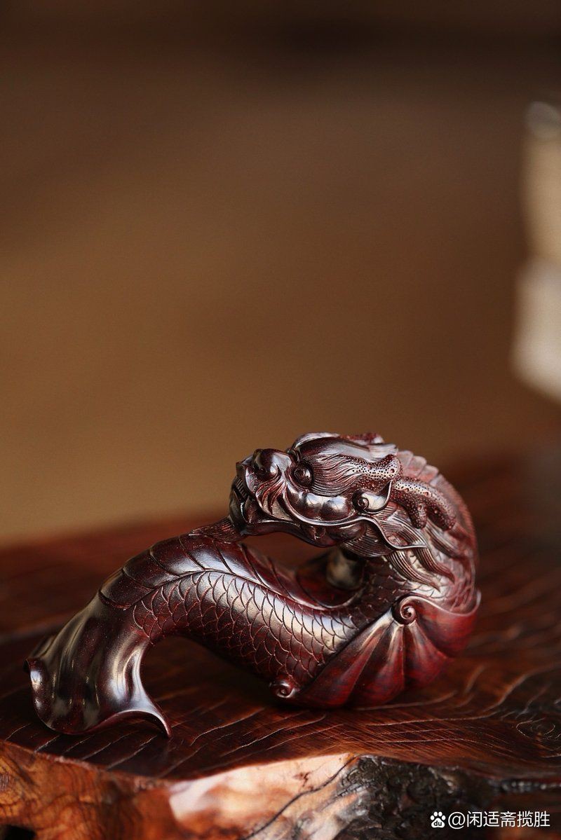 木雕龍魚圖片大全：《木雕龍魚圖片大全》