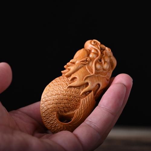 木雕龍魚圖片大全：《木雕龍魚圖片大全》