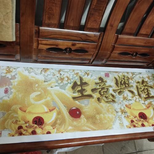 滿鉆鉆石畫成品圖片：2025新款鉆石畫貼滿鉆后我家客廳直接變藝術館