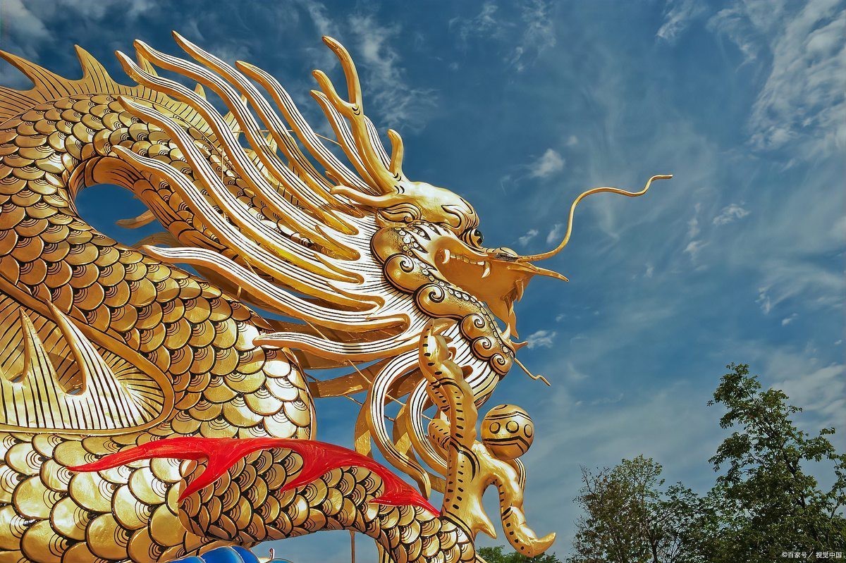中國龍象征著什么精神：騰躍千年的精神圖騰