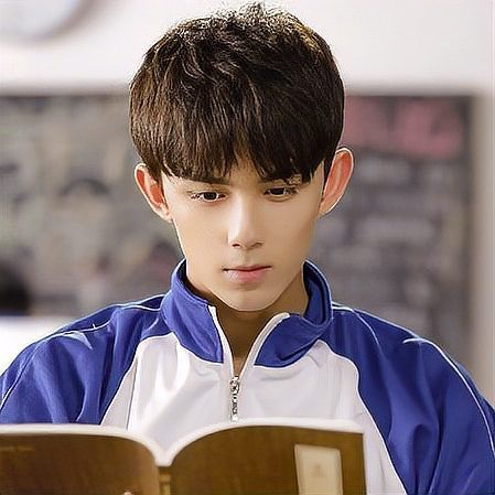 12-15歲學生適合的發(fā)型：12-15歲女生發(fā)型綜合指南 12-15歲學生適合的發(fā)型：12-15歲女生發(fā)型綜合指南 龍魚論壇 第7張