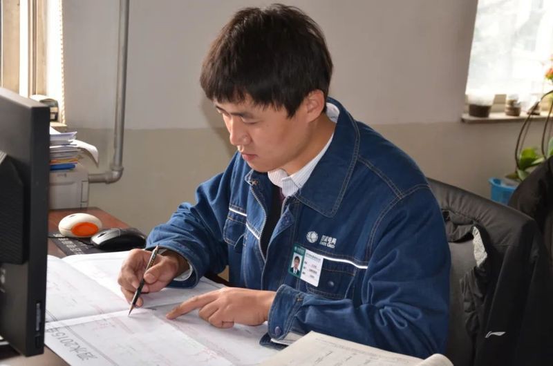 泗水紅龍李亞四個人簡歷：山東六市常委班子調(diào)整魯網(wǎng)山東省近期人事調(diào)整中亦未出現(xiàn)與該姓名匹配的記錄