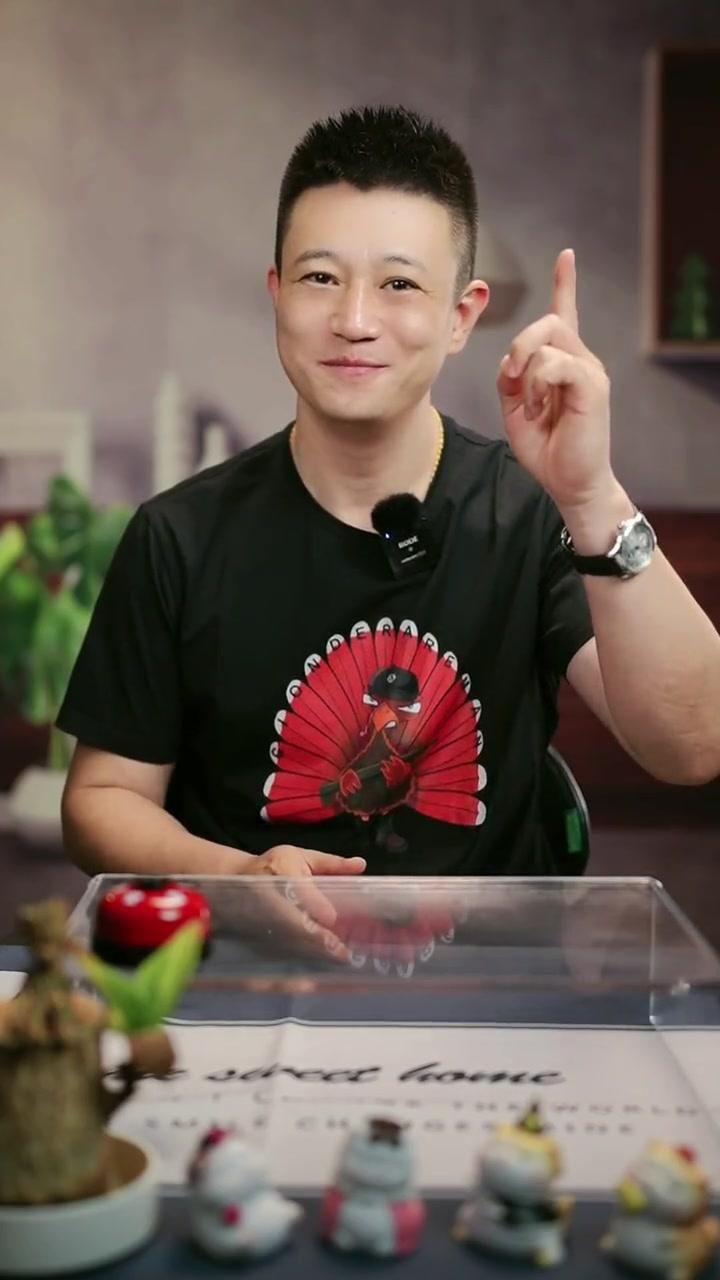 貓會吃魚缸里的魚嗎：你被貓貓愛吃魚忽悠了多久呢